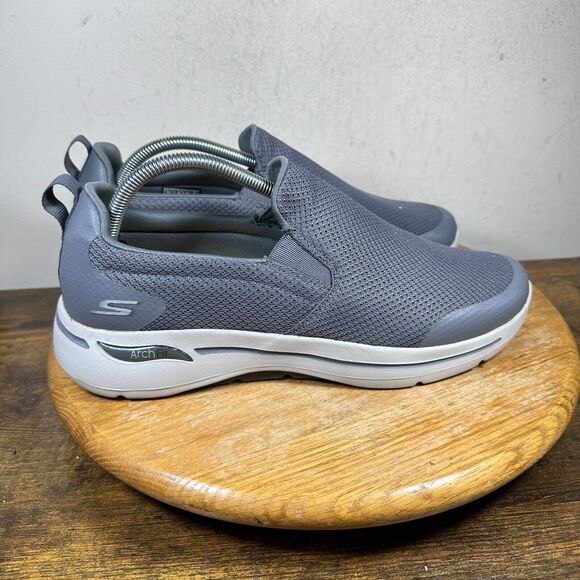 Skechers Men's GOwalk Arch Fit Washable 2161121 Shoes Sneakers Men's Size‎ 10 - Picture 1 of 9